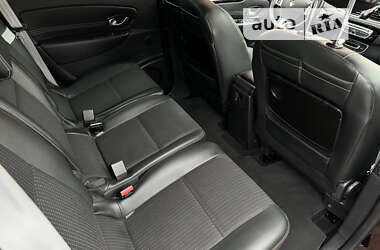 Минивэн Renault Grand Scenic 2011 в 