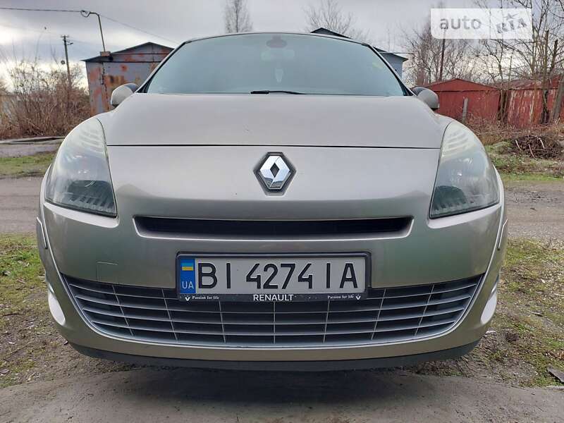 Мінівен Renault Grand Scenic 2010 в Кременчуці