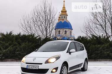 Renault Grand Scenic 2010