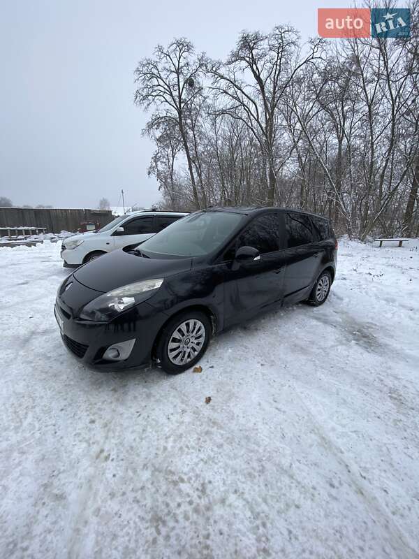 Минивэн Renault Grand Scenic 2011 в Умани фото 5 Минивэн Renault Grand Scenic 2011 в Умани