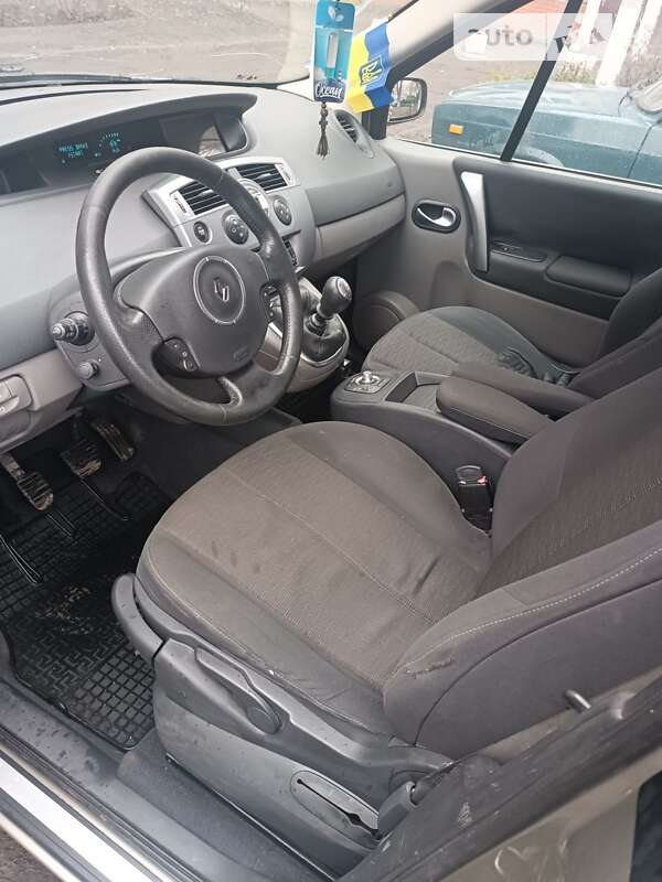 Минивэн Renault Grand Scenic 2006 в Тальном