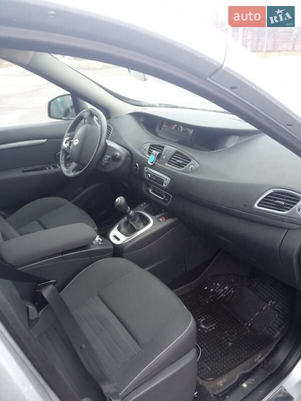 Минивэн Renault Grand Scenic 2016 в Харькове фото 8 Минивэн Renault Grand Scenic 2016 в Харькове