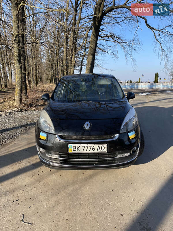 Минивэн Renault Grand Scenic 2013 в Здолбунове