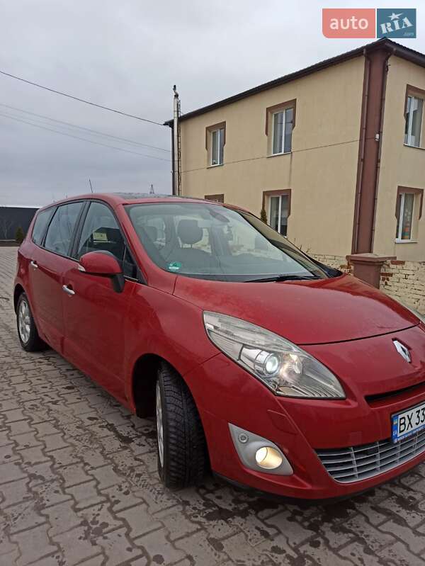Минивэн Renault Grand Scenic 2009 в Красилове