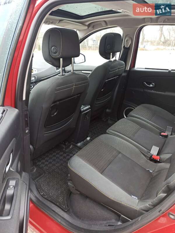 Минивэн Renault Grand Scenic 2009 в Красилове