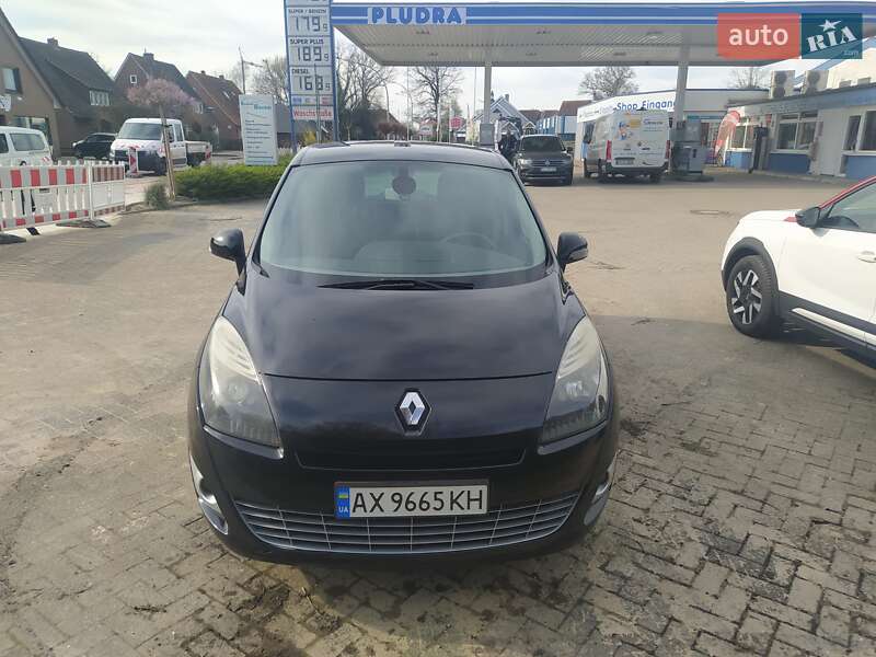 Минивэн Renault Grand Scenic 2011 в Харькове