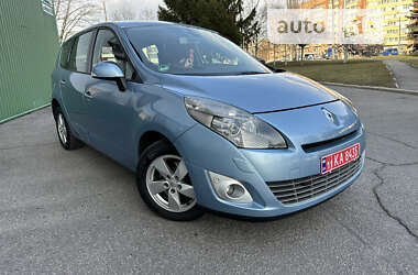 Renault Grand Scenic 2011