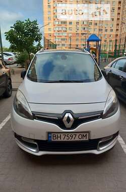 Renault Grand Scenic 2014