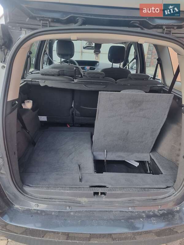 Минивэн Renault Grand Scenic 2010 в Ровно фото 9 Минивэн Renault Grand Scenic 2010 в Ровно