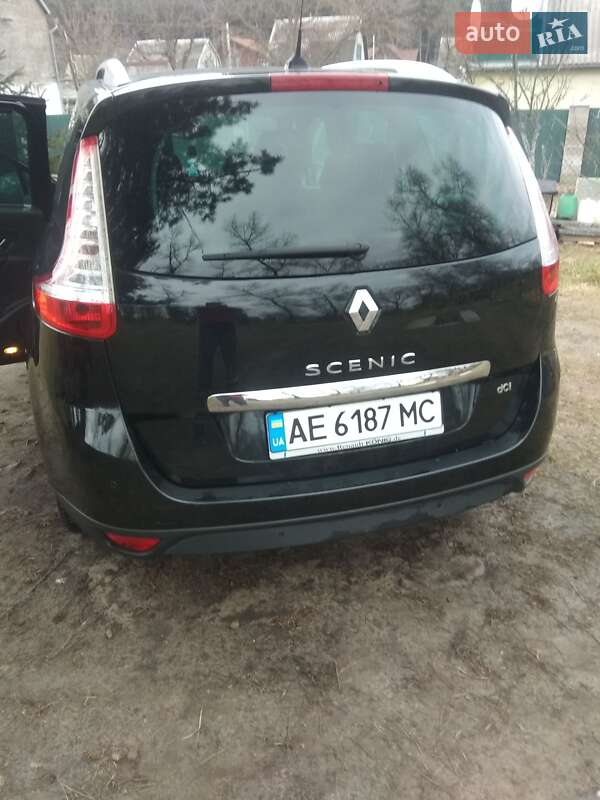 Минивэн Renault Grand Scenic 2013 в Каменском
