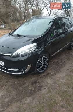 Renault Grand Scenic 2013