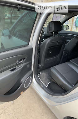 Мінівен Renault Grand Scenic 2011 в Чернівцях