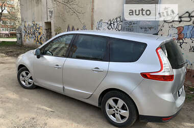 Мінівен Renault Grand Scenic 2011 в Чернівцях