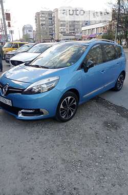 Renault Grand Scenic 2015