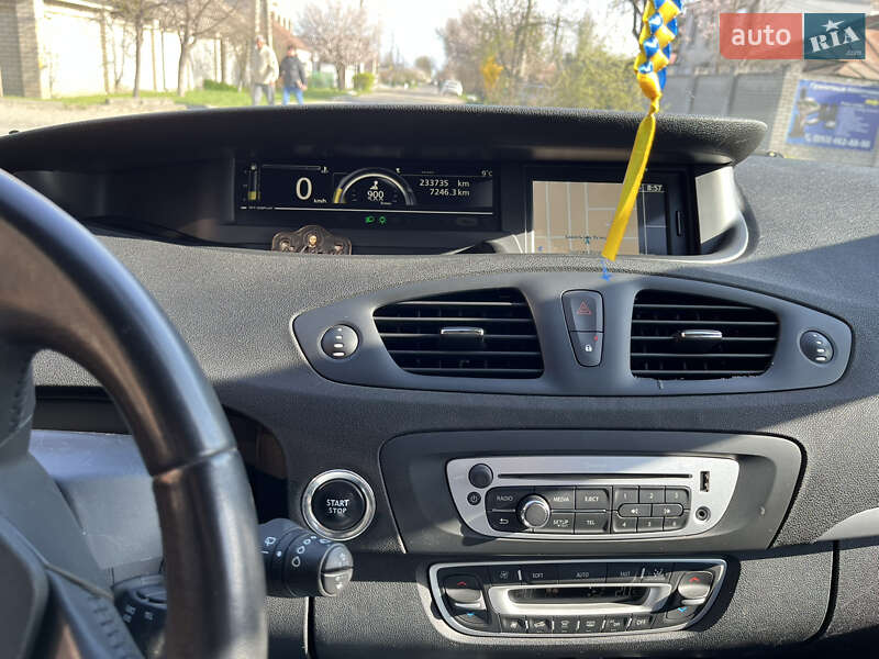 Мінівен Renault Grand Scenic 2013 в Дніпрі