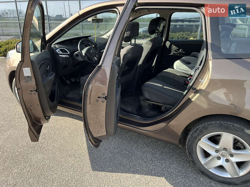 Мінівен Renault Grand Scenic 2013 в Дніпрі