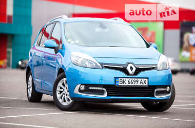 Renault Grand Scenic 2013