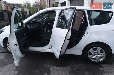 Минивэн Renault Grand Scenic 2014 в 