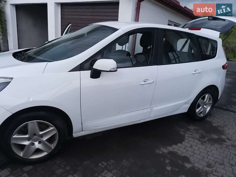 Мінівен Renault Grand Scenic 2014 в Городку