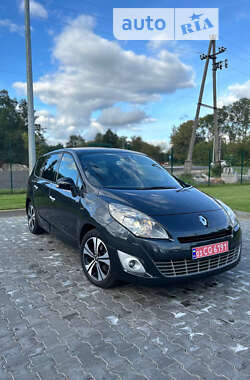 Renault Grand Scenic 2011