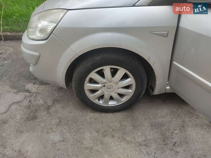 Минивэн Renault Grand Scenic 2006 в Светловодске фото 4 Минивэн Renault Grand Scenic 2006 в Светловодске