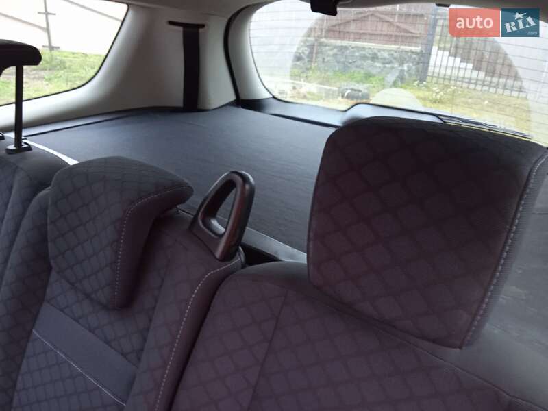 Мінівен Renault Grand Scenic 2010 в Львові