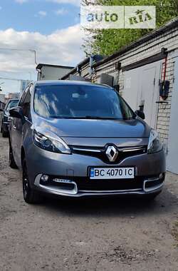 Мінівен Renault Grand Scenic 2015 в Івано-Франківську