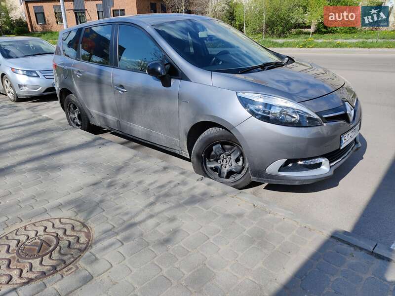 Минивэн Renault Grand Scenic 2015 в Ивано-Франковске