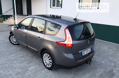 Renault Grand Scenic 2009