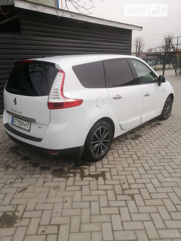 Минивэн Renault Grand Scenic 2011 в Ивано-Франковске