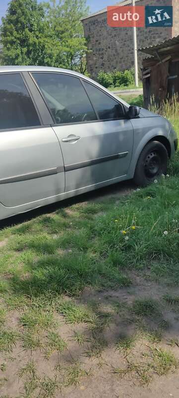 Минивэн Renault Grand Scenic 2005 в Гайвороне