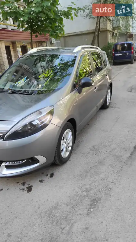 Renault Grand Scenic