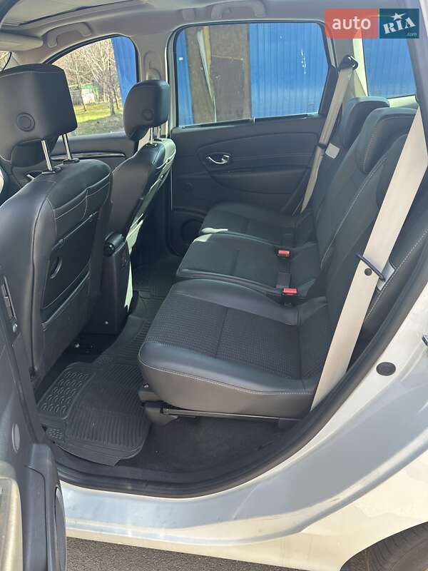 Минивэн Renault Grand Scenic 2013 в Луцке