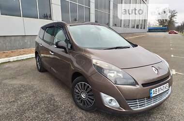 Renault Grand Scenic 2011