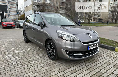 Renault Grand Scenic 2012