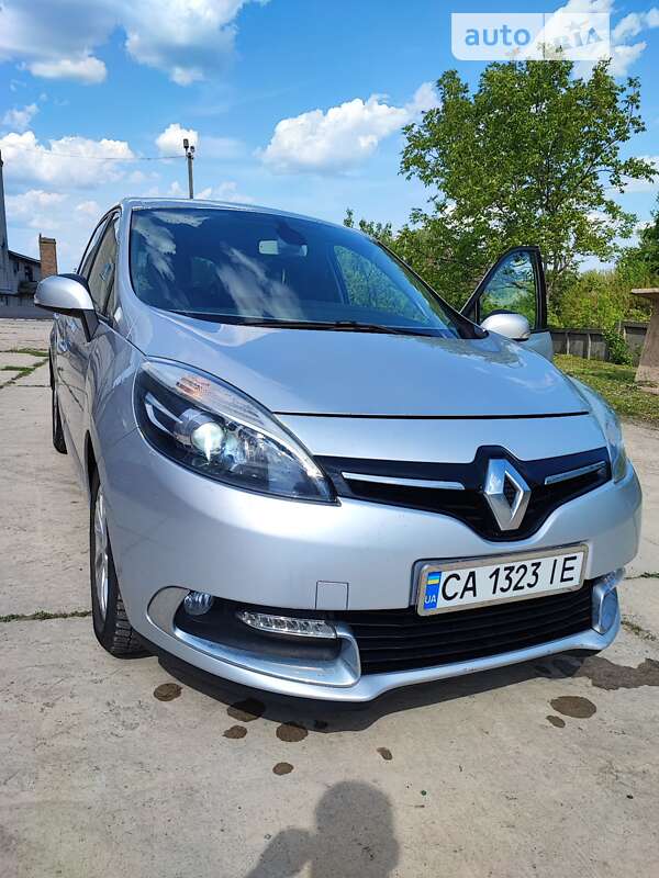 Мінівен Renault Grand Scenic 2012 в Каневі