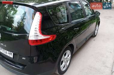 Минивэн Renault Grand Scenic 2010 в Коростене