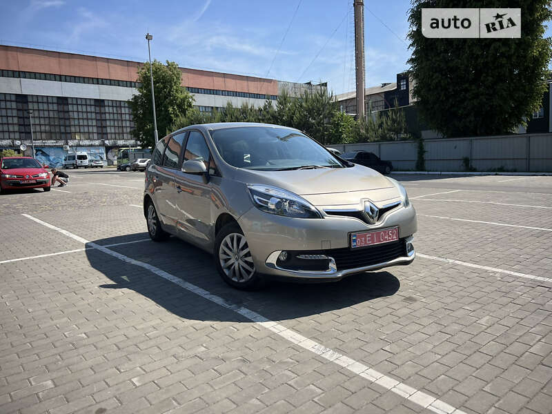 Renault Grand Scenic 2013