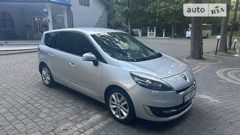 Мінівен Renault Grand Scenic 2012 в Івано-Франківську