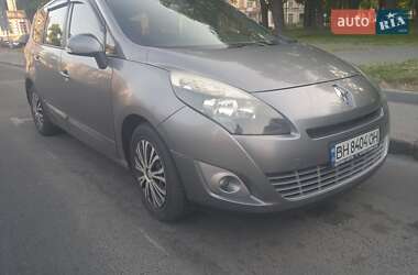 Renault Grand Scenic 2011 Renault Grand Scenic 2011