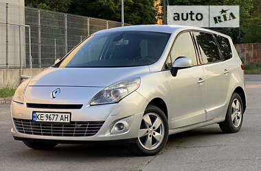 Renault Grand Scenic 2010