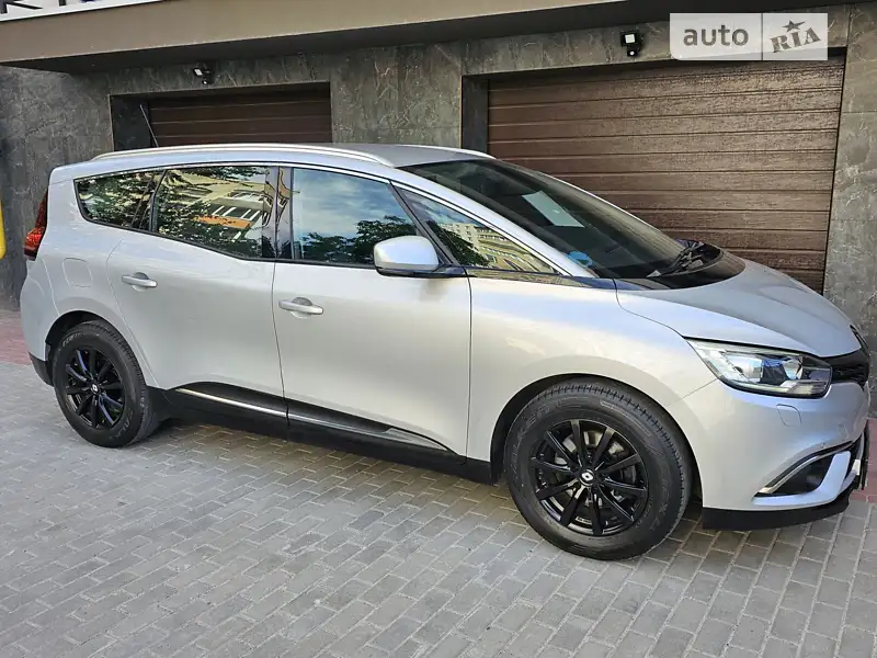 Renault Grand Scenic 2017