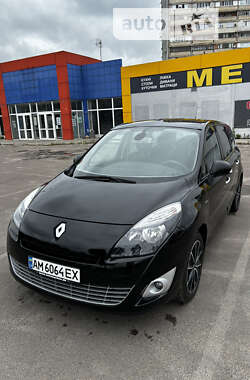 Renault Grand Scenic 2011