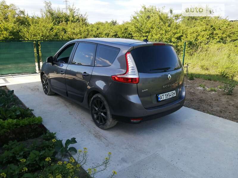 Універсал Renault Grand Scenic 2012 в Івано-Франківську