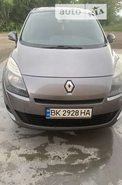 Renault Grand Scenic 2009