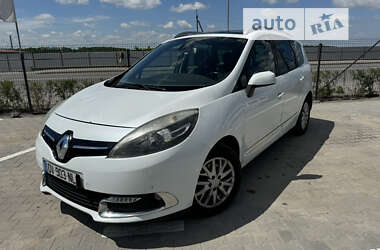 Renault Grand Scenic 2015