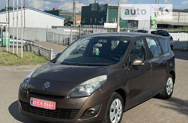 Renault Grand Scenic 2011