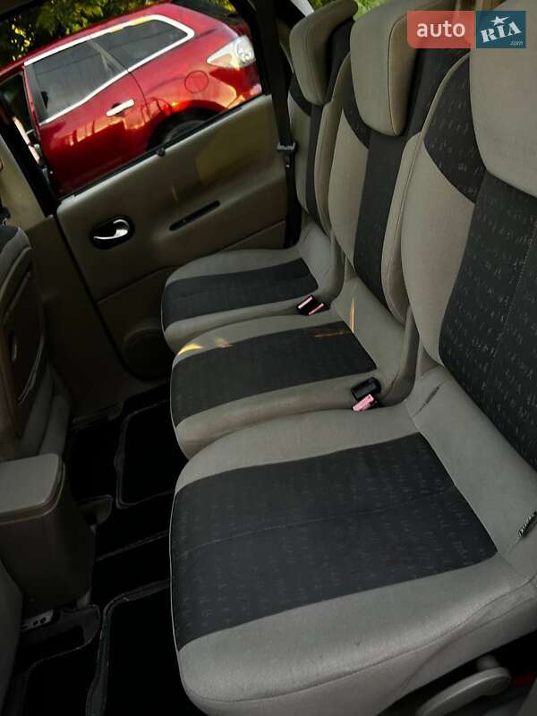 Минивэн Renault Grand Scenic 2004 в Львове