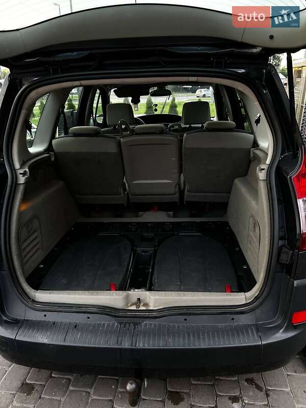 Минивэн Renault Grand Scenic 2004 в Львове