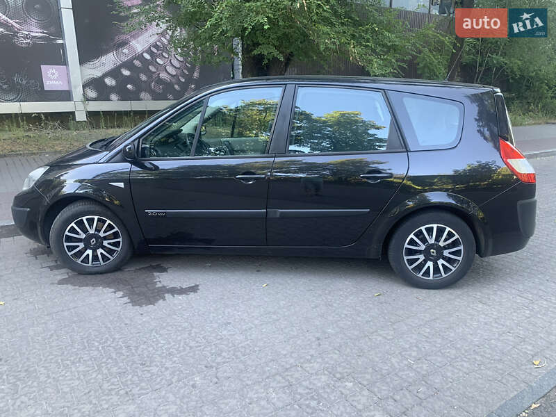 Мінівен Renault Grand Scenic 2006 в Запоріжжі